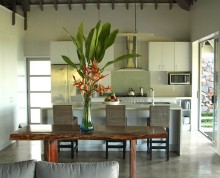 The Villa dining and kitchen - Ifiele'ele luxury self-catering holiday rental in Samoa