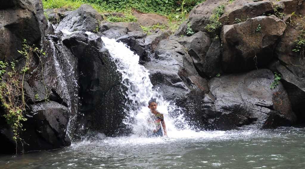 waterfalls pools samoa